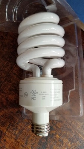 One 3way cfl - one(1),